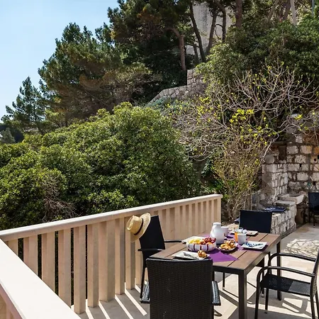 Πανσιόν Odin 4*